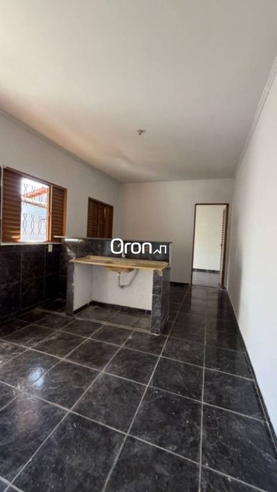 Casa, 3 quartos, 286 m² - Foto 2
