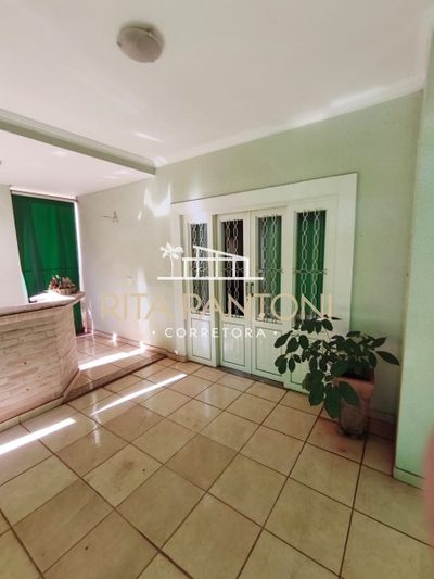 Casa, 4 quartos, 295 m² - Foto 2