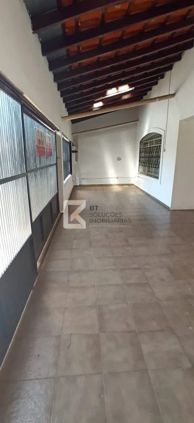 Casa, 6 quartos, 212 m² - Foto 1