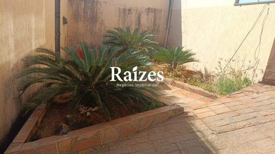 Casa, 4 quartos, 300 m² - Foto 3