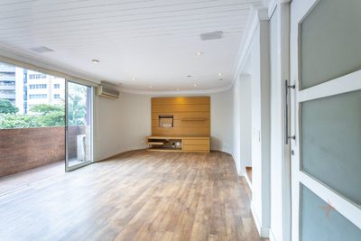 Apartamento, 4 quartos, 196 m² - Foto 2