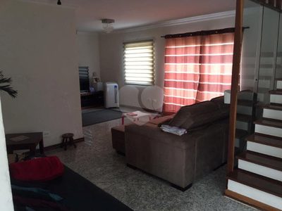 Sobrado, 3 quartos, 207 m² - Foto 4