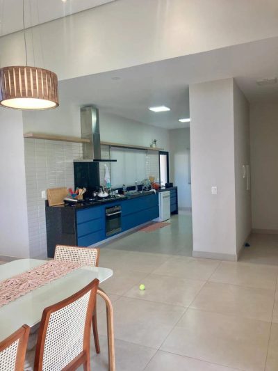 Casa, 4 quartos, 318 m² - Foto 3