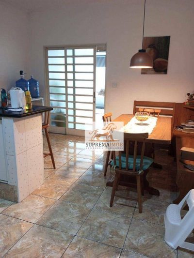 Casa, 3 quartos, 159 m² - Foto 2