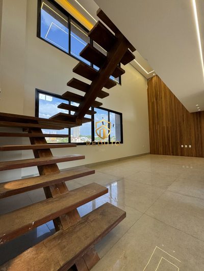 Cobertura, 3 quartos, 200 m² - Foto 1