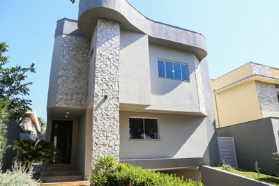 Casa, 5 quartos, 301 m² - Foto 1