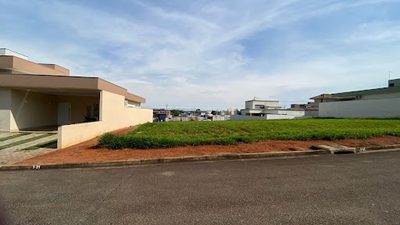 Loteamento e Condomínio, 300 m² - Foto 2