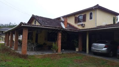 Chácara, 4 quartos, 1370 m² - Foto 1