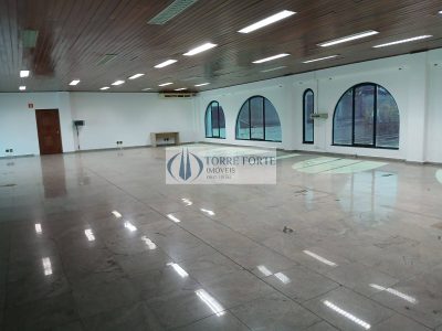 Sala-Conjunto, 1250 m² - Foto 1