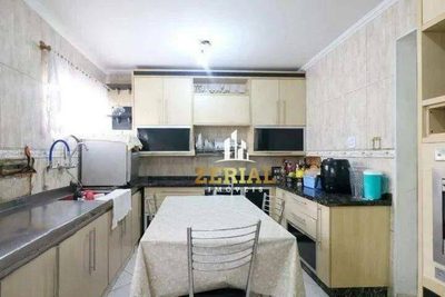 Sobrado, 3 quartos, 172 m² - Foto 1