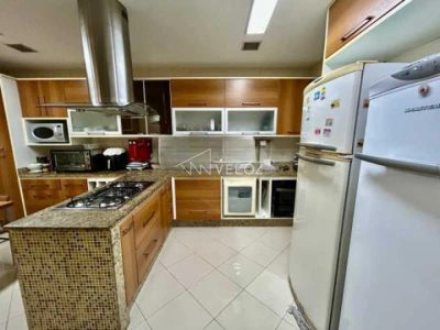 Apartamento, 4 quartos, 230 m² - Foto 1