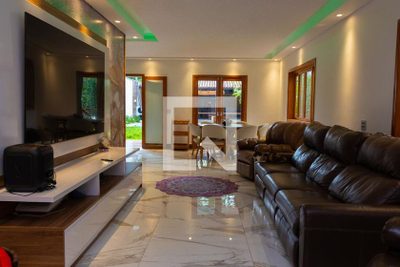 Casa, 5 quartos, 497 m² - Foto 1