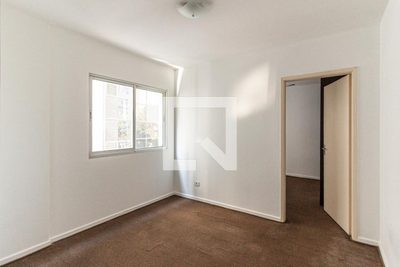 Apartamento, 1 quarto, 38 m² - Foto 1