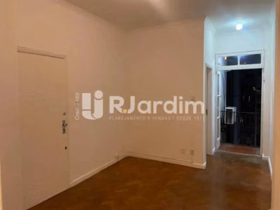 Apartamento, 1 quarto, 46 m² - Foto 1