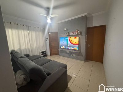 Casa, 3 quartos, 99 m² - Foto 2