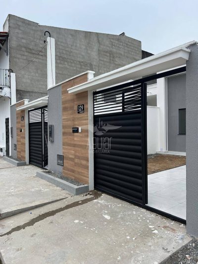 Casa, 2 quartos, 68 m² - Foto 1