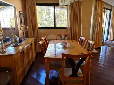 Apartamento, 3 quartos, 220 m² - Foto 3