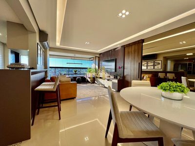 Apartamento, 3 quartos, 134 m² - Foto 2