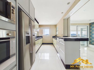 Apartamento, 3 quartos, 260 m² - Foto 2