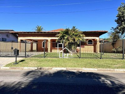 Casa, 3 quartos, 402 m² - Foto 1