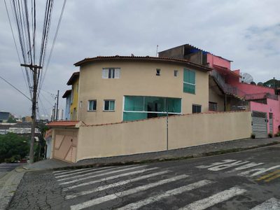 Sobrado, 3 quartos, 225 m² - Foto 1