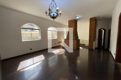 Casa, 7 quartos, 398 m² - Foto 2