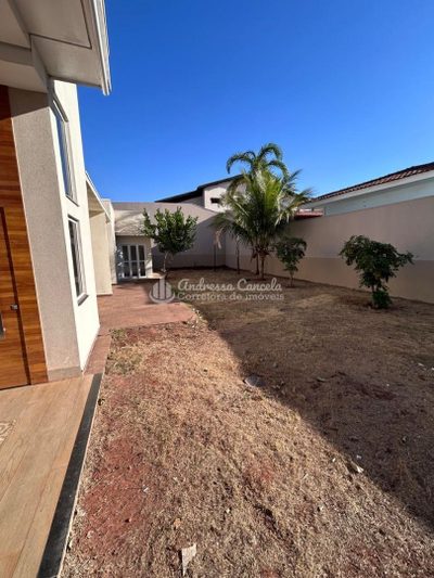 Casa, 3 quartos, 220 m² - Foto 3