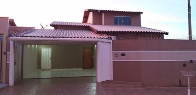 Casa, 3 quartos, 275 m² - Foto 1