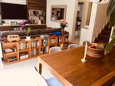 Casa, 4 quartos, 380 m² - Foto 1