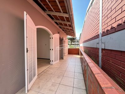 Casa, 4 quartos, 180 m² - Foto 3
