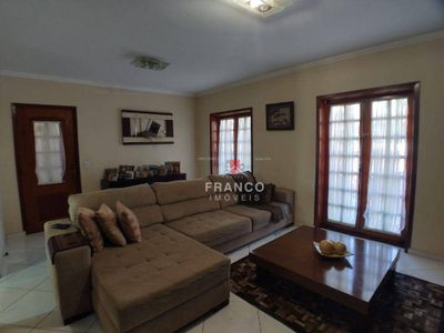 Casa, 5 quartos, 332 m² - Foto 3