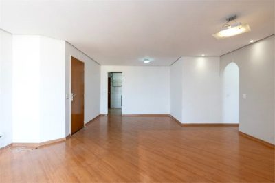 Cobertura, 3 quartos, 223 m² - Foto 2