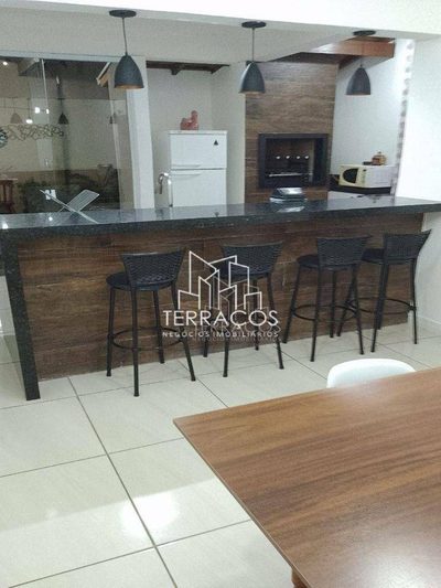 Casa, 3 quartos, 220 m² - Foto 3