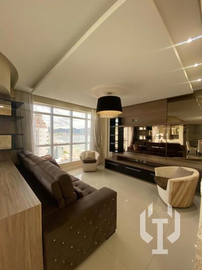 Apartamento, 4 quartos, 190 m² - Foto 1