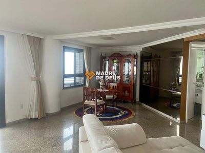 Apartamento, 3 quartos, 206 m² - Foto 4