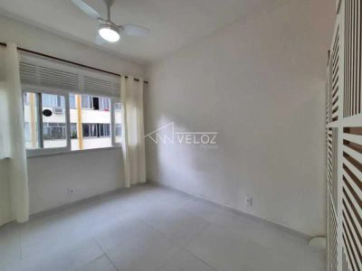 Apartamento, 1 quarto, 30 m² - Foto 1
