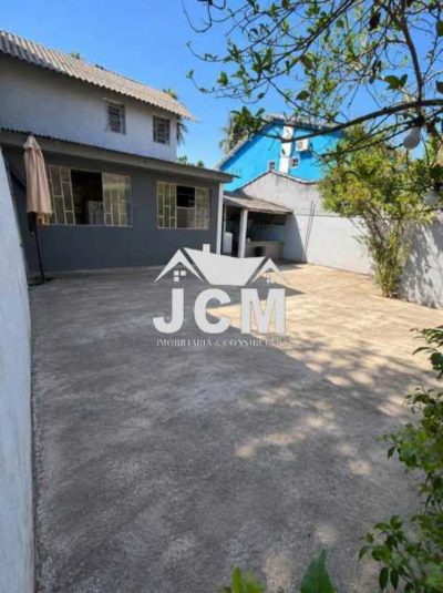 Casa, 3 quartos, 200 m² - Foto 1