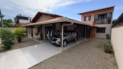 Casa, 5 quartos, 300 m² - Foto 1