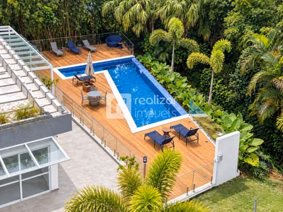 Apartamento, 3 quartos, 200 m² - Foto 1