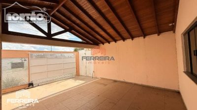 Casa, 3 quartos, 193 m² - Foto 2