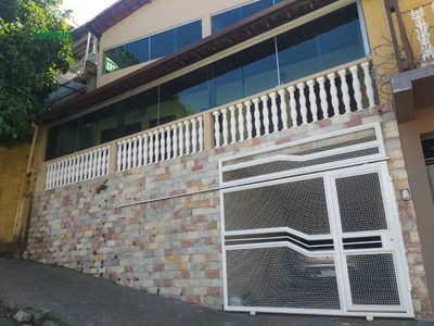 Casa, 5 quartos, 200 m² - Foto 1