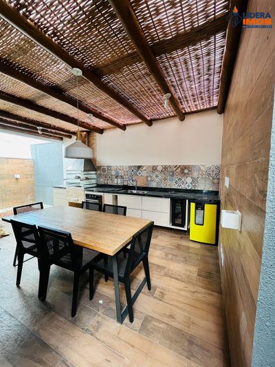 Casa, 2 quartos, 160 m² - Foto 1