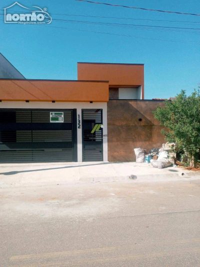Casa, 5 quartos, 166 m² - Foto 3