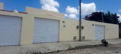 Casa, 2 quartos, 61 m² - Foto 1