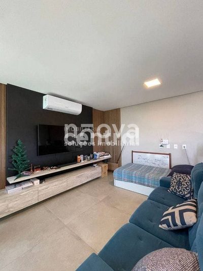 Casa, 3 quartos, 181 m² - Foto 3