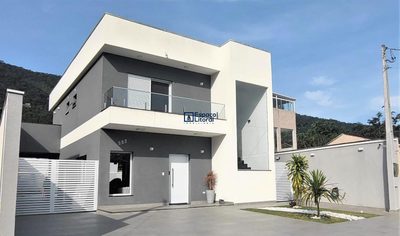 Casa, 3 quartos, 240 m² - Foto 2
