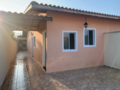 Casa, 2 quartos, 72 m² - Foto 1