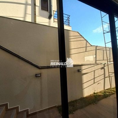 Casa, 3 quartos, 250 m² - Foto 4