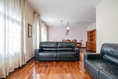 Casa, 3 quartos, 200 m² - Foto 2