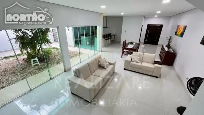 Casa, 2 quartos, 379 m² - Foto 1